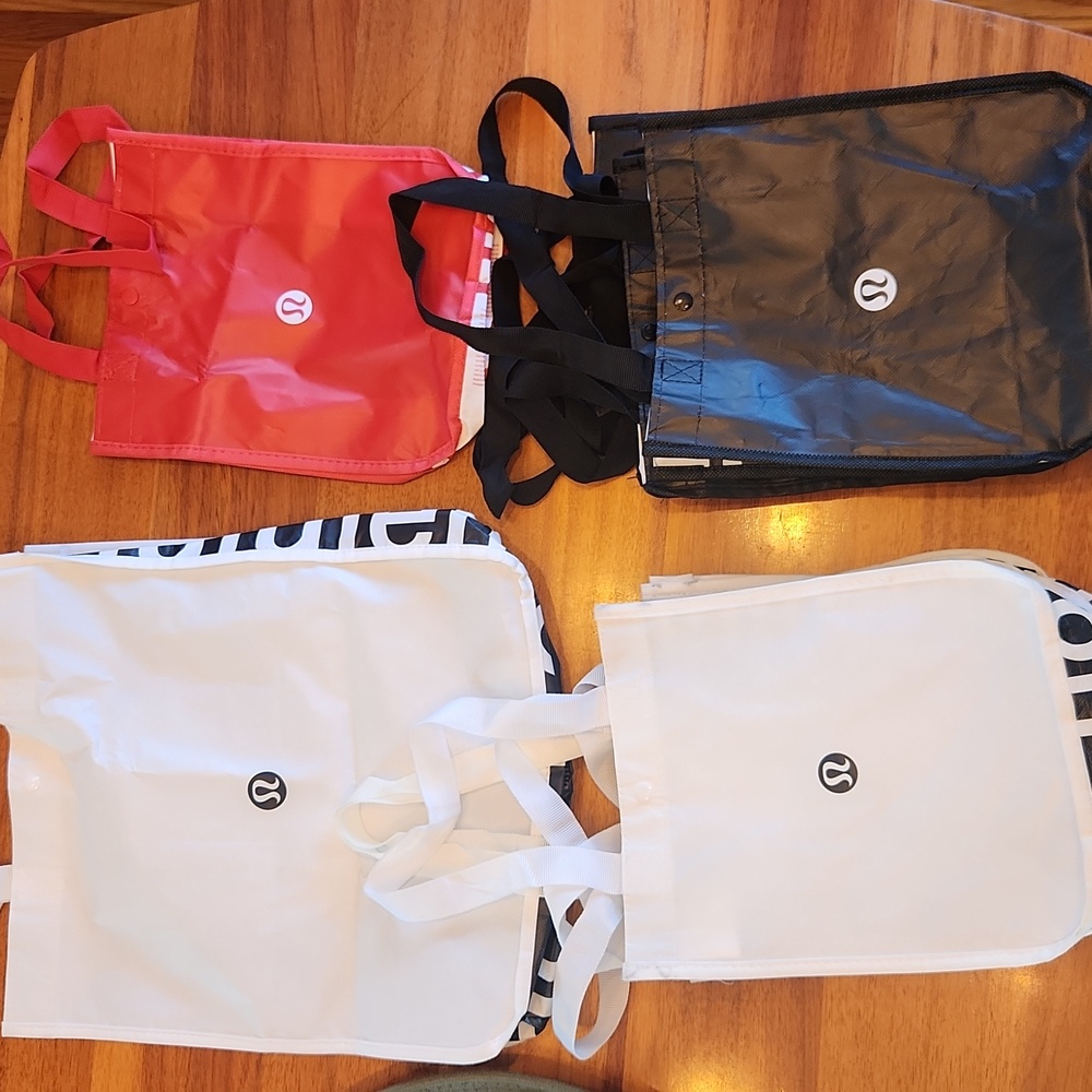 Lululemon bags